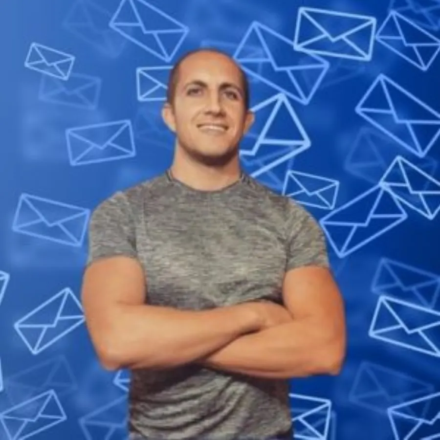 Petar Kostadinov, solo ads seller since 2012